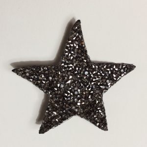 Grande broche – strass argent