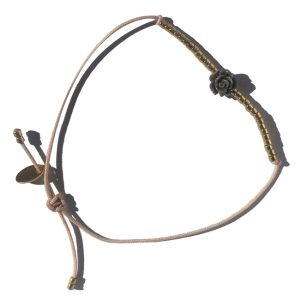 bracelet rose et perles – gris