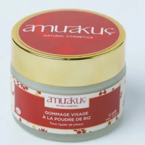 Gommage visage à la poudre de riz