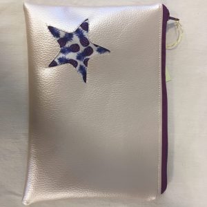 Pochette en simili cuir