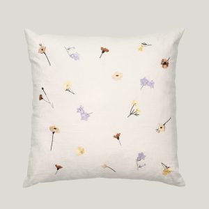 coussin brodé Flora