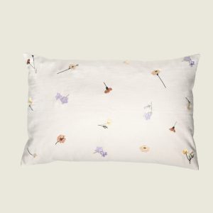 coussin brodé Flora