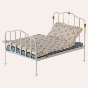 Lit vintage pour les souris