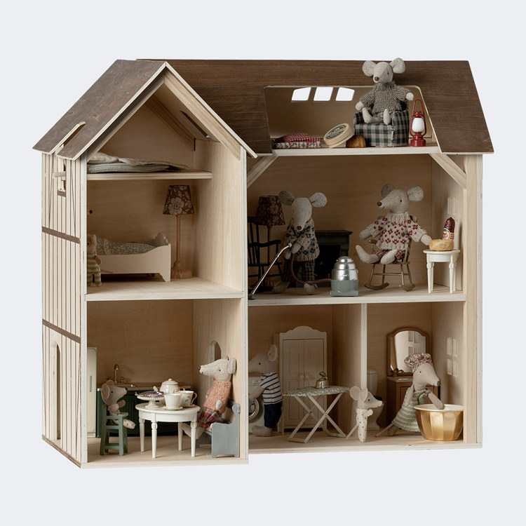 Maison de poupée “Mouse Hole Farmhouse”