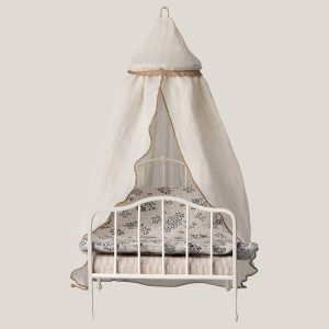 Ciel de lit miniature pour maison de poupée – crème