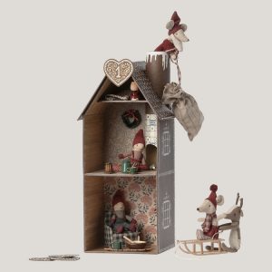 maison de poupée “Gingerbread” pour souris