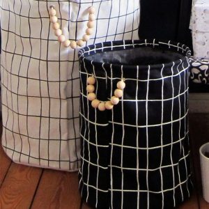 Panier à carreaux noir